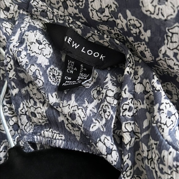 NEW LOOK flowy airy top - Picture 5 of 5